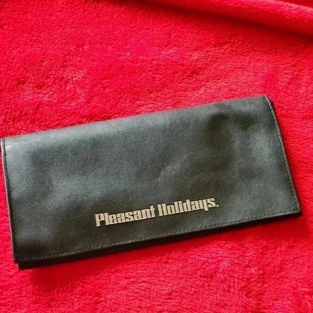 Travel clutch​​​